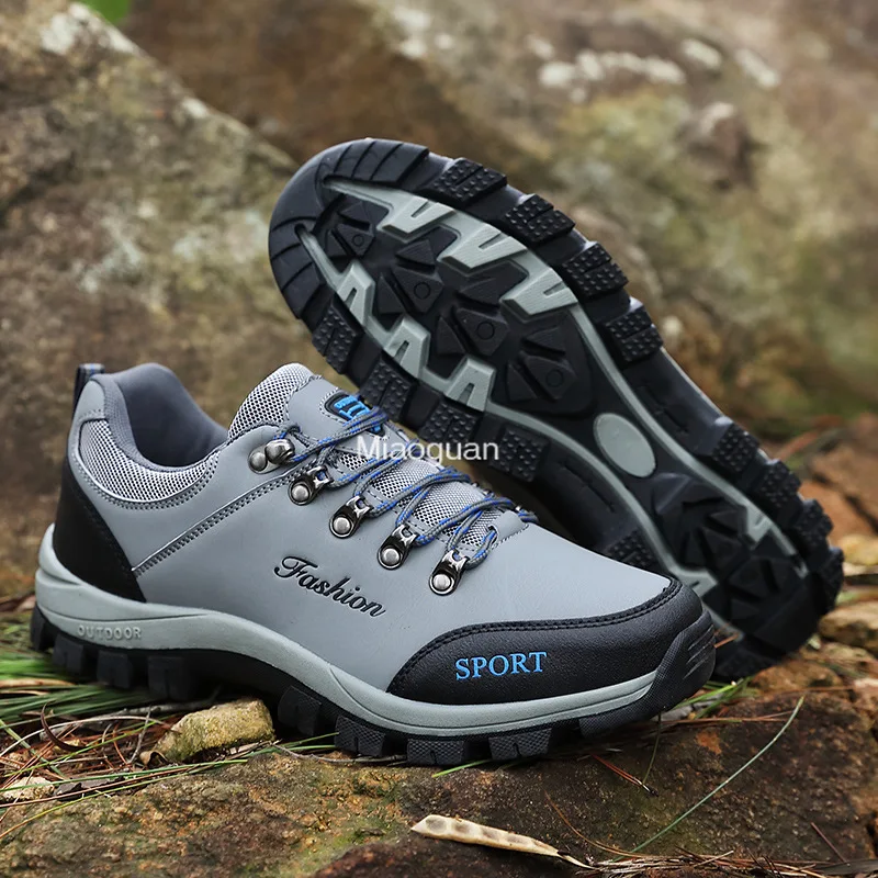 Outdoor Men Treking Shoes Breathable Climbing Hiking Sneakers Men Comfortable Autumn Winter New Casual Shoes Men Camping Shoes