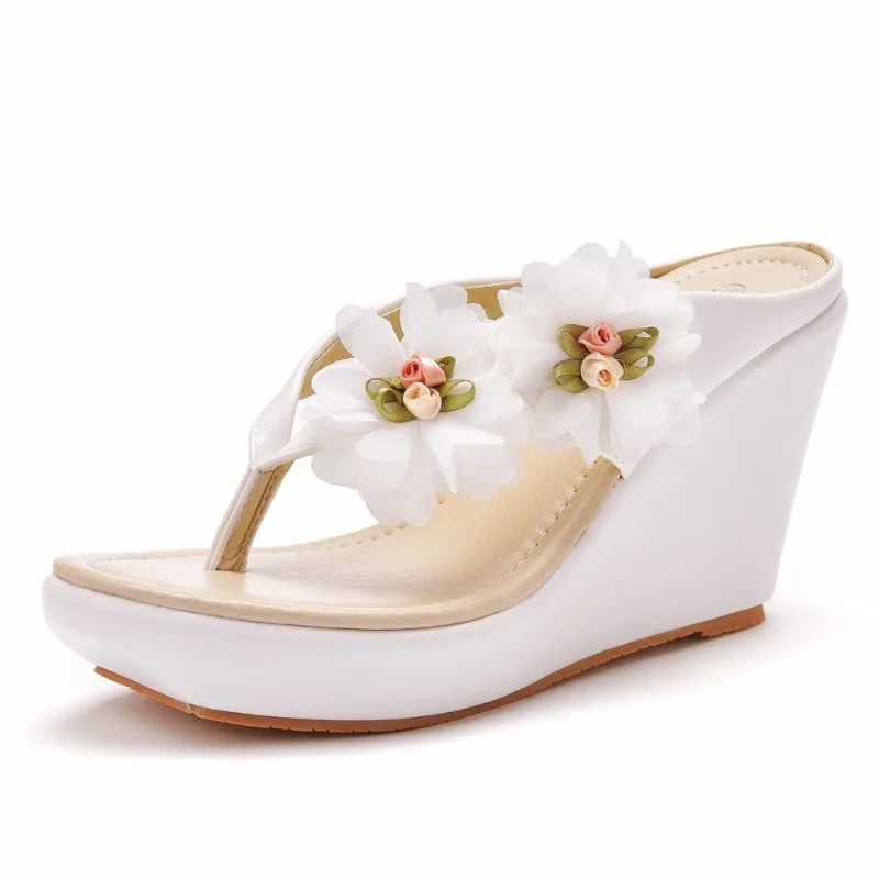 

Large size flower slope heel sandals, beach herringbone slippers, flower women's sandals, wish quick selling Yama