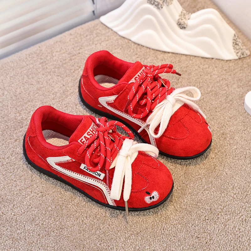 

Children Vintage Patchwork Red Running Sneakers Unisex Breathable German Trainers Shoes Thin Sole Casual Lace-Up Sporty Shoes