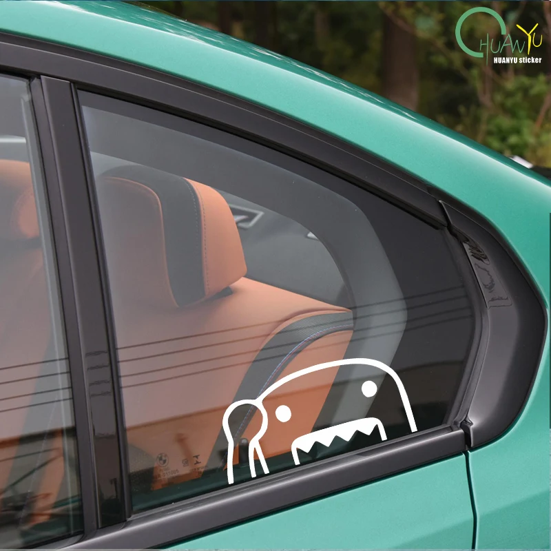 يلوح نصف دومو كون JDM مضحك ملصق حائط من الفينيل نافذة السيارة ملصق ممتص للصدمات SUV جذع الديكور غطاء التصميم الخدوش