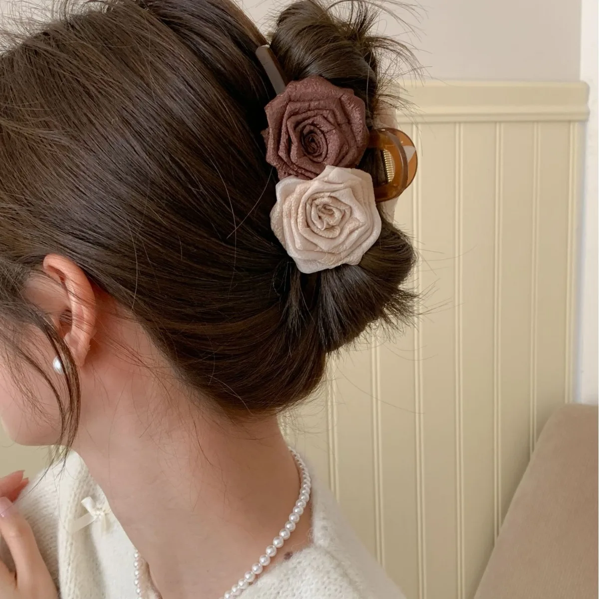 Premium Large Boho Rose Hair Shark Claw Clip for Women Back Head Dry Flower Texture Updo Daily Elegant Beige