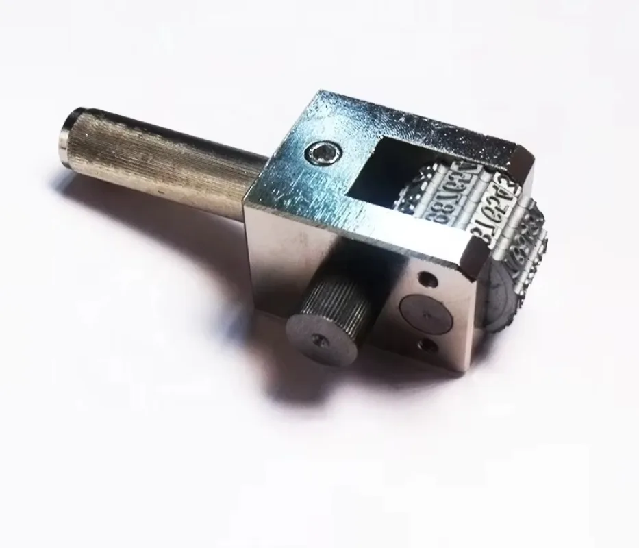 Hot Sale Metal Numbering Machine Stamp Number on Metal