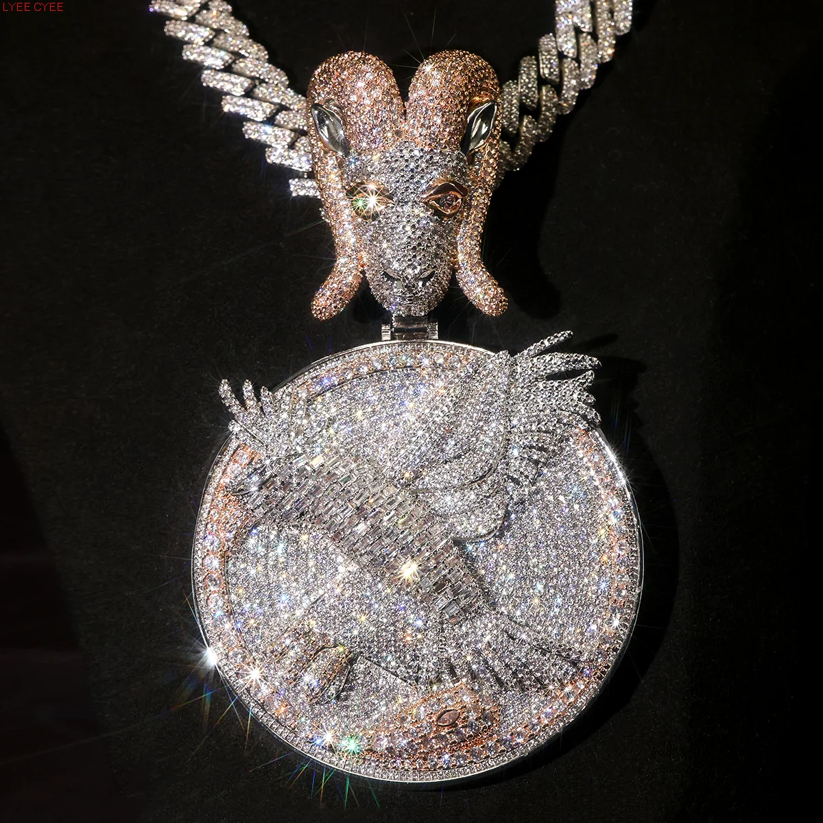 

3D-кулон в виде головы овцы с круглым рельефным изображением животного, двухцветное золотое покрытие, сертификат GRA (мозамбикский стиль)