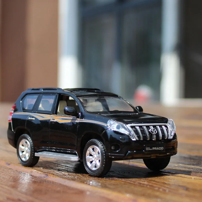 1/32 Toyota Land Cruiser Prado SUV Toy Car Model Diecast Metal Vehicle Pull Back Sound & Light Collection Gift For Children Boys