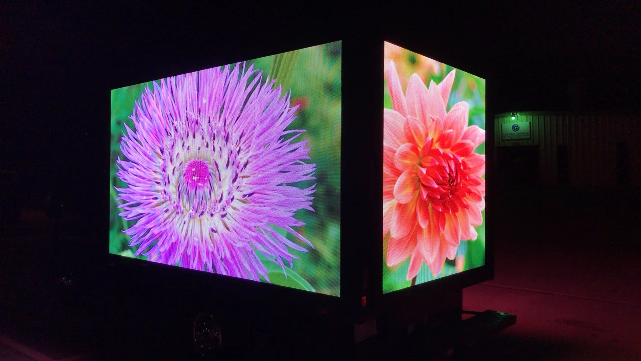 HD Video High Brightness Truck Trailer Led Display Strong Stability Truck Trailer Led Screen