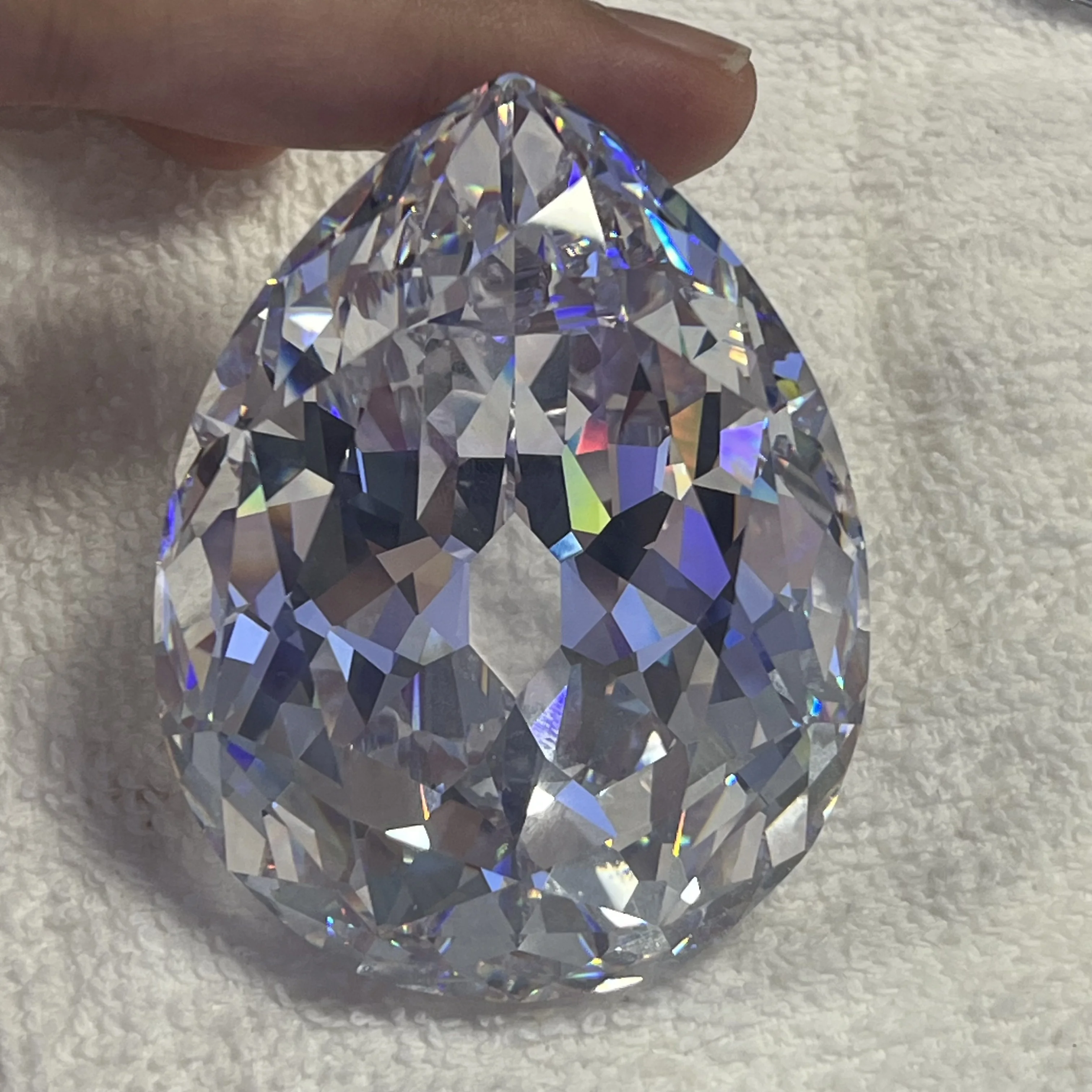 Pear Cut White Color Cubic Zirconia 45x60mm Loose Synthetic Gems Beads For Jewelry Making
