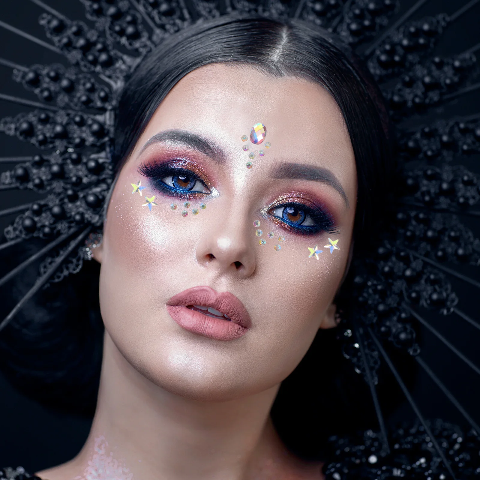 

4 Sheets Face Jewels Shiny Rhinestones Eye Stickers Body Gems Festival Halloween Party Cosplay Makeup Diamonds Decals Stick On