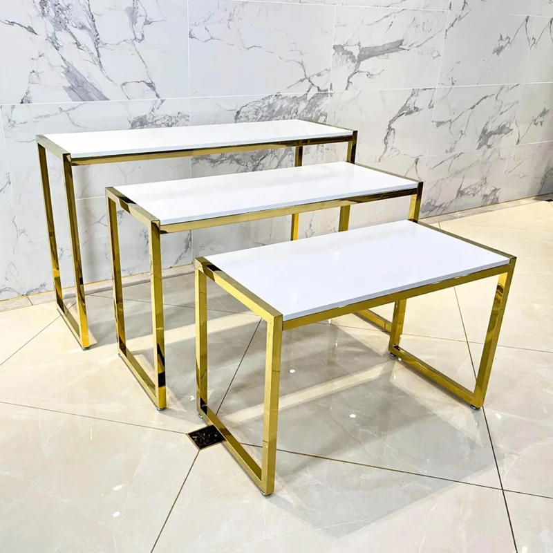 custom.Boutique Gold Clothing Wall Rack Nesting Table Clothes Shelving Garment Display Rack Clothing Store Furniture