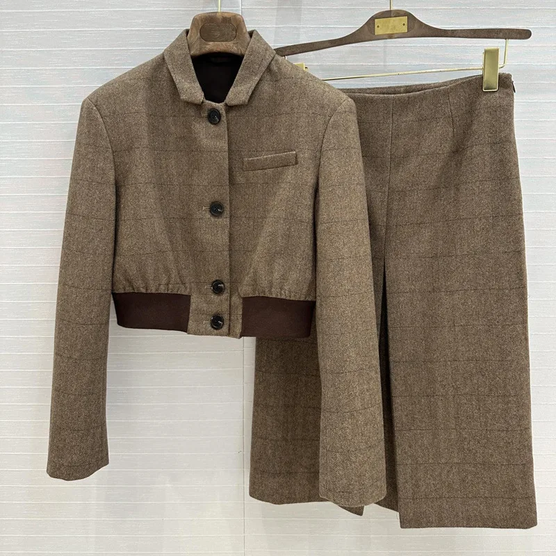 Women Retro Plaid Jacket Suit Slits Skirts Hight-end Brown Cropped Coats High Waist Straight Two-piece Sets Lapel Splicing Tops