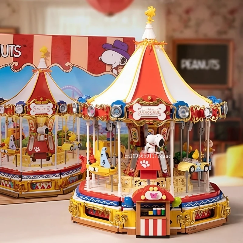 

2025 New Snoopy Puzzle Insert Building Blocks Mobile Carousel Peanut Cartoon Circus Kids Education Assembly Toy Model Gifts