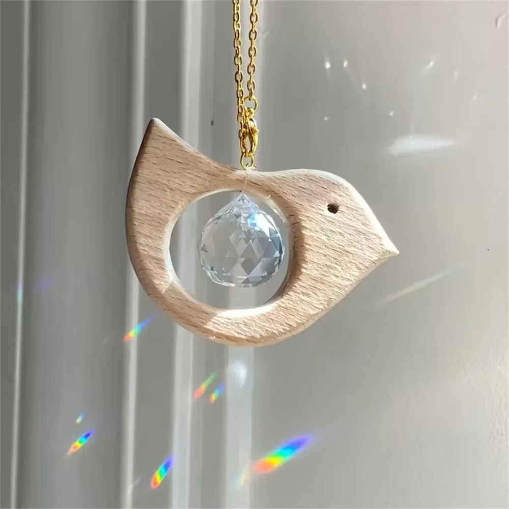 Wooden Sunlight Catcher Wind Chime Spinner Glass Sunlight Reflected Rainbow Maker Decorative Animal Hanging Sun Catcher