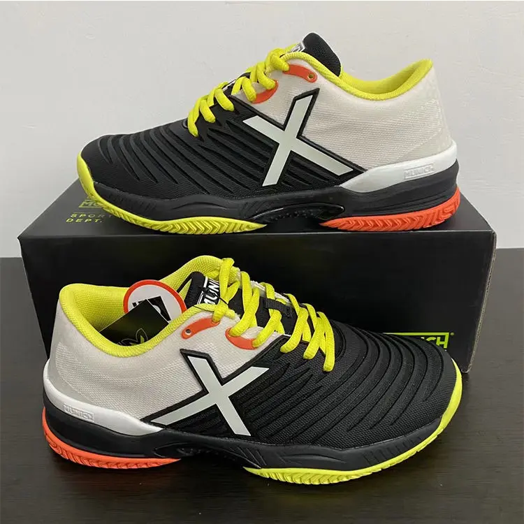 New Hot Sale Breathable Professional Table Tennis Traditional Match Shoes Comfortable Wearable Table Tennis Shoes Very Good