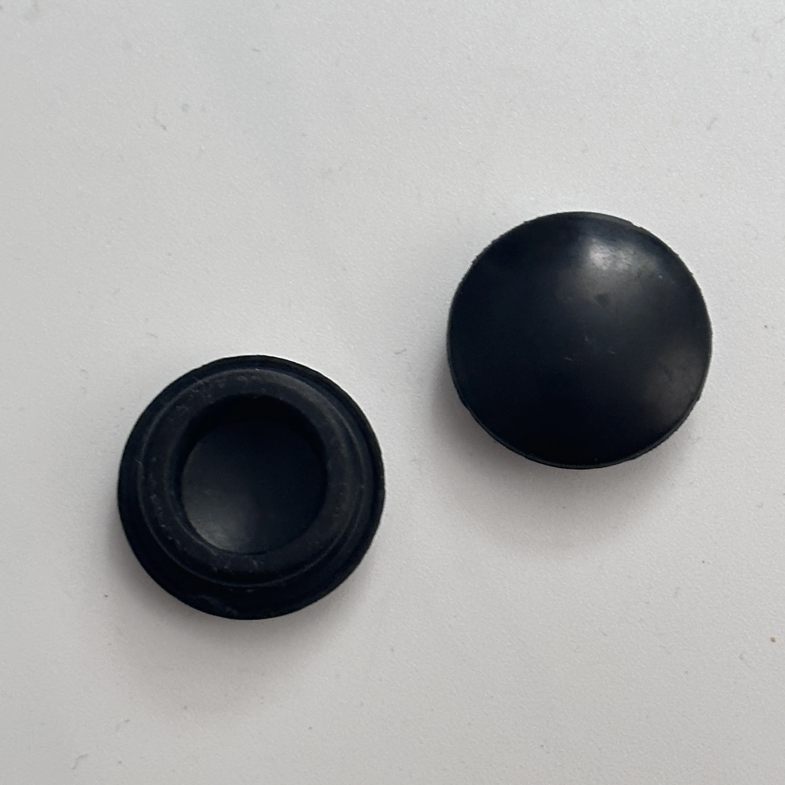 2Pcs Front Windshield Wiper Arm Nut Cover Cap MB623309 For Mitsubishi Pajero Montero Shogun II V31 V32 V33 V43 V46 1990-2004