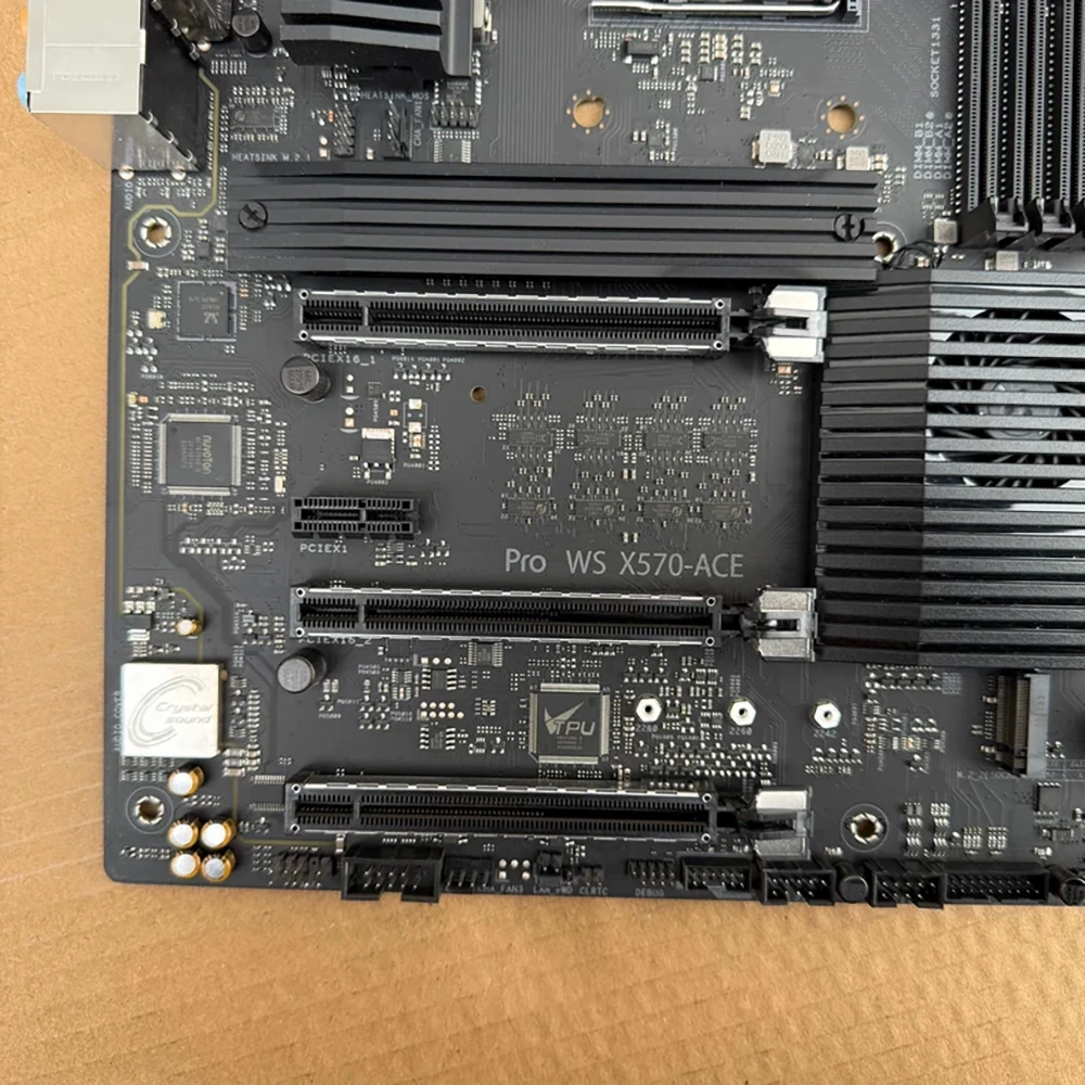 Workstation Motherboard AMD R9-5950X Socket DDR4 3rd/2nd PRO WS X570-ACE