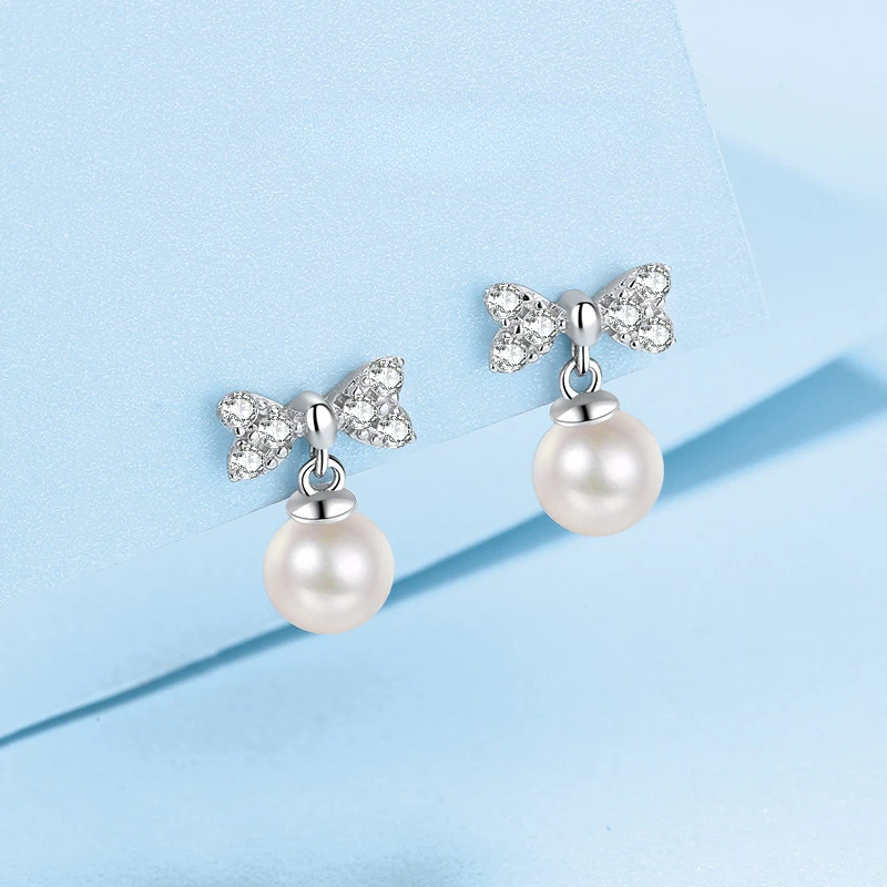 Designer Platinum PT950 Bowknot Stud Earrings Brilliant 0.3ct Moissanite Diamond with Freshwater Pearls 6mm for Women Cute Gift