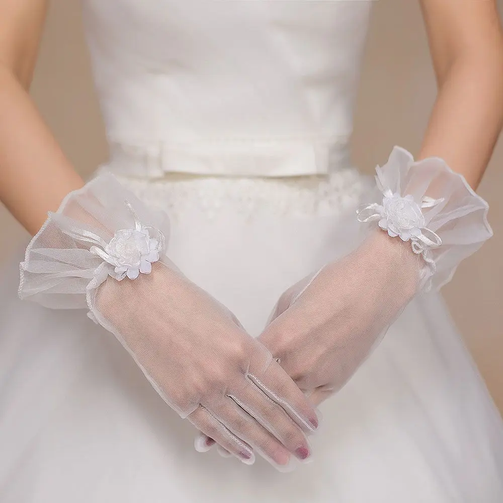 Vintage Clothing Accessories Evening Prom Decor Bridal Gown Mittens Cycling Driving Mittens Wedding Bridal Gloves Lace Gloves