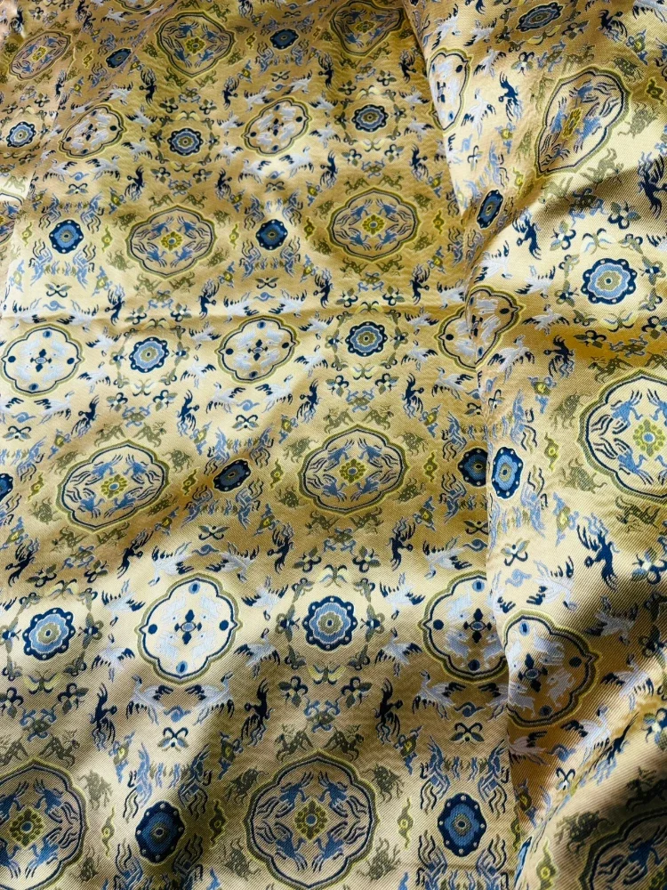 

Атласная жаккардовая ткань, желтая для пальто, платья, одежды, оптовая продажа, ткань для шитья своими руками по метрам, полиэстер