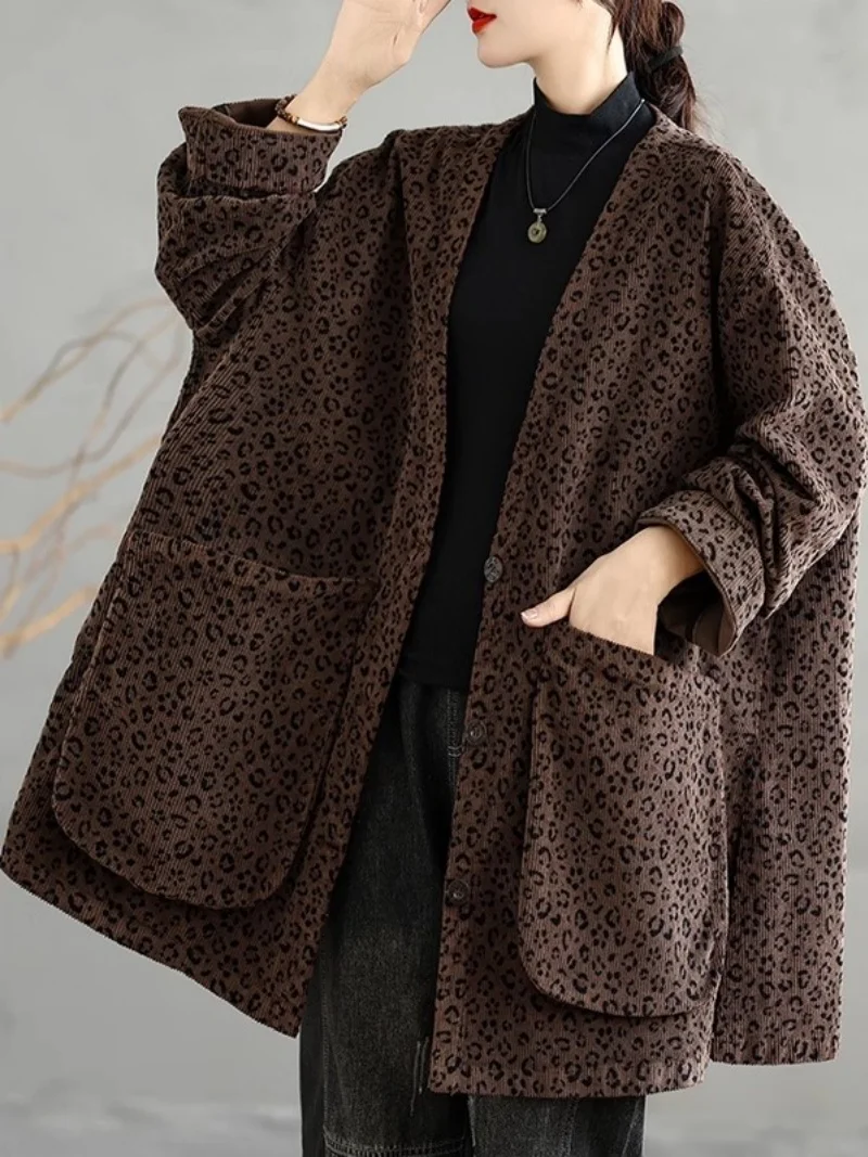 

Leopard Printed Jacket Women 2025 Autumn Fashionable Casual Large Size Artistic Style Long Sleeved Corduroy Coat w815