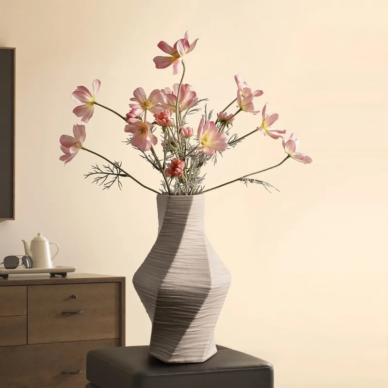 Irregular Multi Facet Bloom Vessel Horizontal Wavy Grain Matte Surface Tabletop Dry Stem Floral Display Craft Soft Neutral Ash