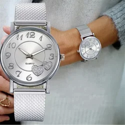 Reloj Vintage de malla dorada y plateada para mujer, relojes de pulsera con corazón de amor, relojes de cuarzo informales a la moda, relojes femeninos