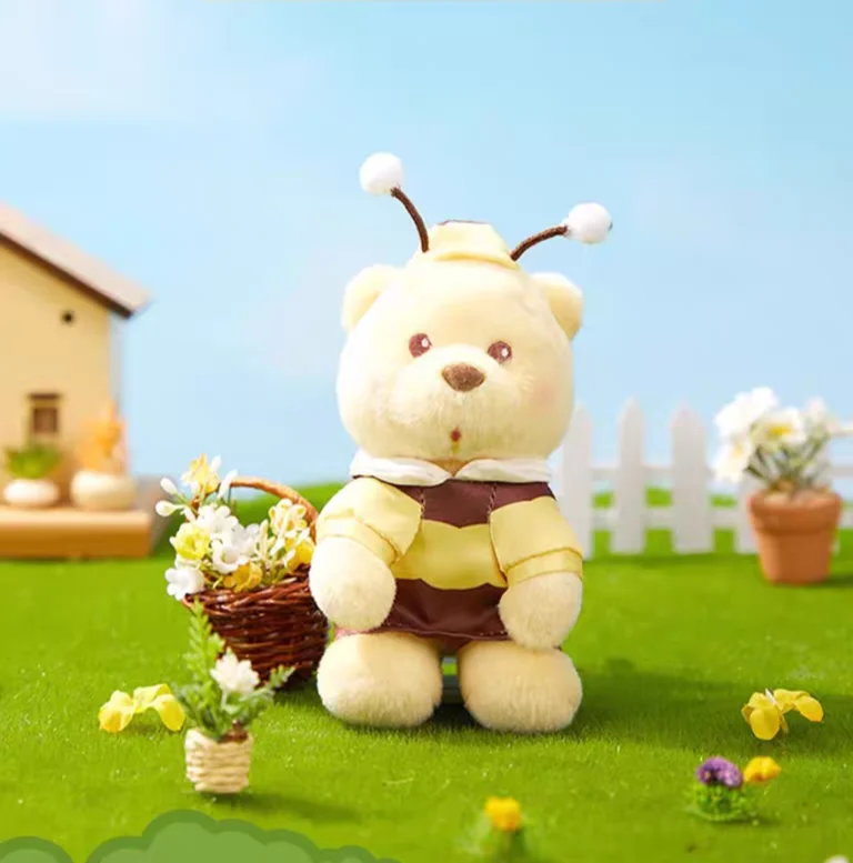 

Disney Winnie the Pooh Honey Bee Plush Keychain - Cute Soft Stuffed Animal Toy, Gift for Kids Girls Fans