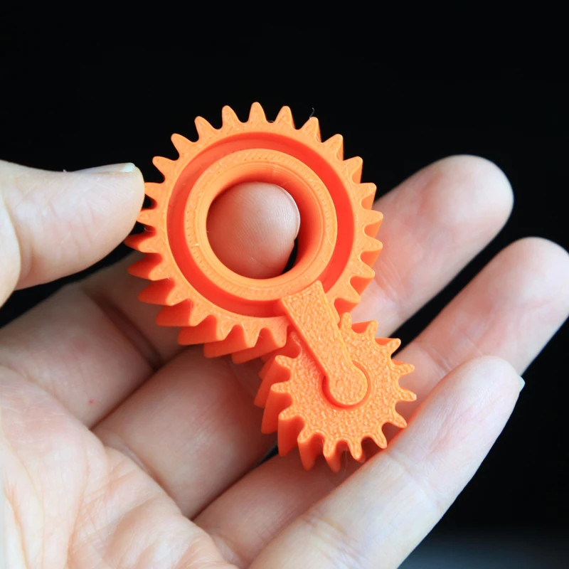 ฟิดเจ็ตสปินเนอร์ขนาดเล็กพิมพ์ 3 มิติ พกพาสะดวก ใช้ได้ทุกวัน ของเล่นบนโต๊ะทำงาน ฟิดเจ็ตสปินเนอร์แบบมีเฟืองขนาดเล็ก ของขวัญ