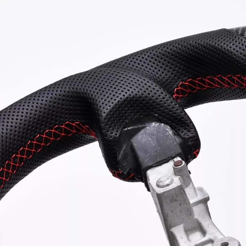 Perforated Leather Steering Wheel For Nissan 370Z 2008+ Carbon Fiber Steering Wheel Car Accessories Modification Customization