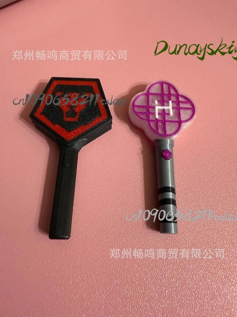 Huntrix Sajaboys Lightstick Rekwizyty Cosplay dla Chłopców i Dziewcząt Fajne Kawaii Słodkie Prezenty dla Fanów Codzienna Scena Halloween