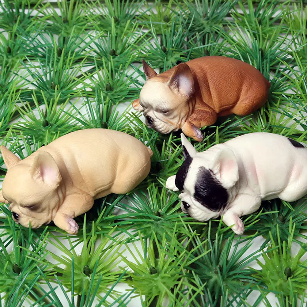 

Simulation Bulldog Lying Animal Decoration Realistic Dog Shape Desktop Decor Vivid Novelty Birthday Cake Ornament Scene Prop