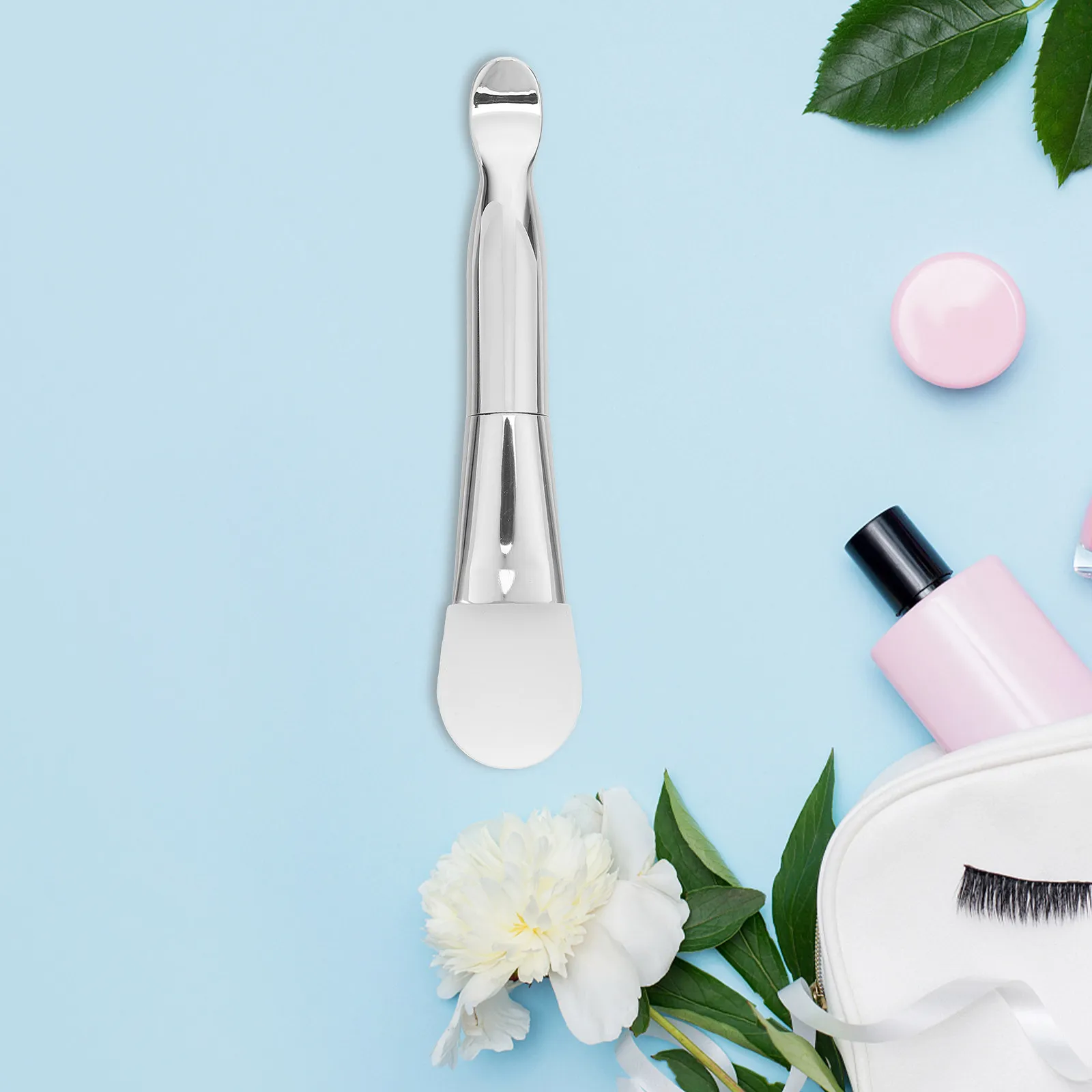 

Двусторонняя силиконовая кисть-шпатель для масок: равномерное нанесение глины, крема, геля и других уходовых средств, легко моется