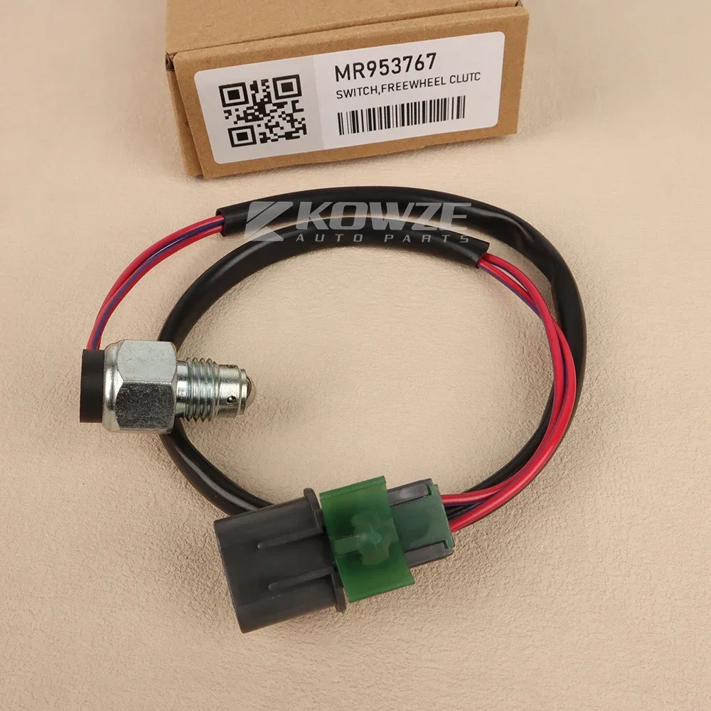 4WD Freewheel Clutch Switch for Mitsubishi Pajero Montero III IV 3rd 4th 2000-2020 6G72 6G74 6G75 4M40 4M41 MR953767