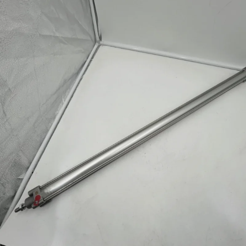 

Brand new original cylinder 61M2P125A0050 61M2P125A0125 63MP2C032A0420