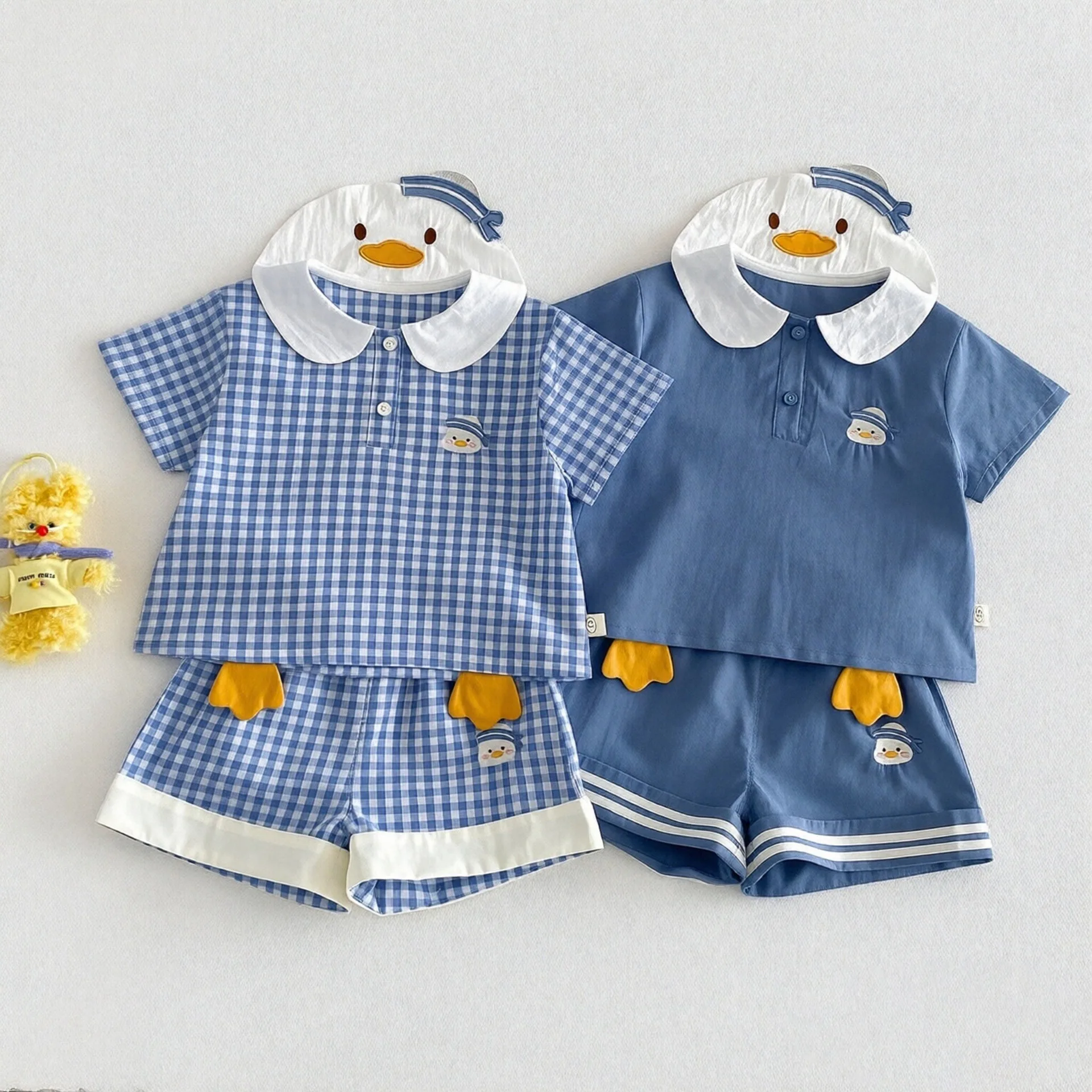 Girls' Cartoon Doll Collar T-shirt 2026 New Summer Baby Short Sleeved Trendy Children's Embroidered Cartoon Super Cute Shorts