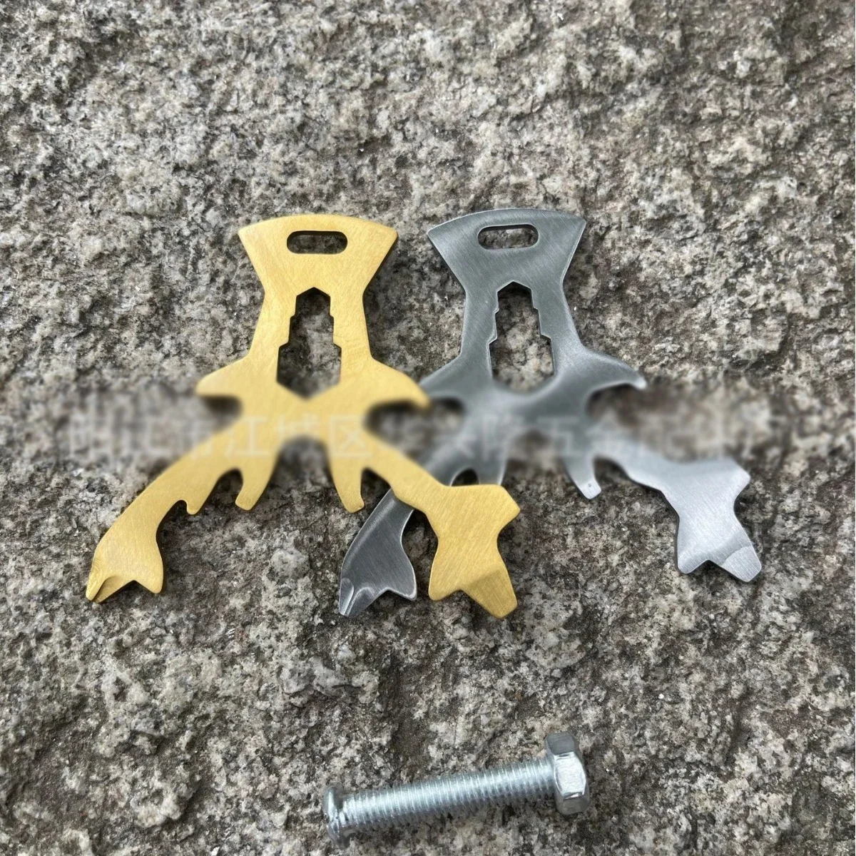 

Outdoor EDC Stainless Steel Multifunction Keychain Tools Opener Screwdriver Tool