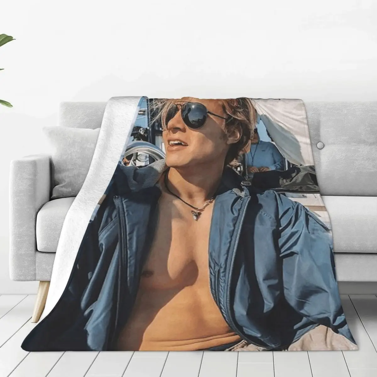 JJ Maybank - Rudy Pankow Blanket Soft Warm Flannel Throw Blanket Cover for Bed Living room Picnic Travel Home Sofa