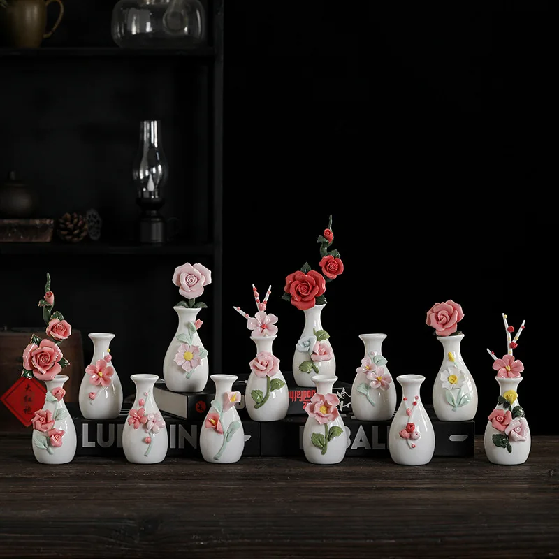 Creative Handmade Flower Vase Ceramic Hydroponic Mini Flower Inserted Dry Flower Fragrance Bottle Home Decoration Vintage Vase