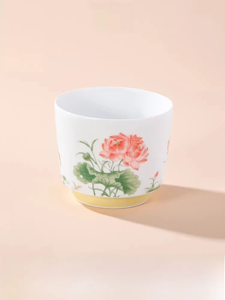 

Deep Foot Cerc Cup Jingdezhen Porcelain Glazed Series Lotus Harvesting Commemorative Gift Handmade Chinese Sle Water Bottle