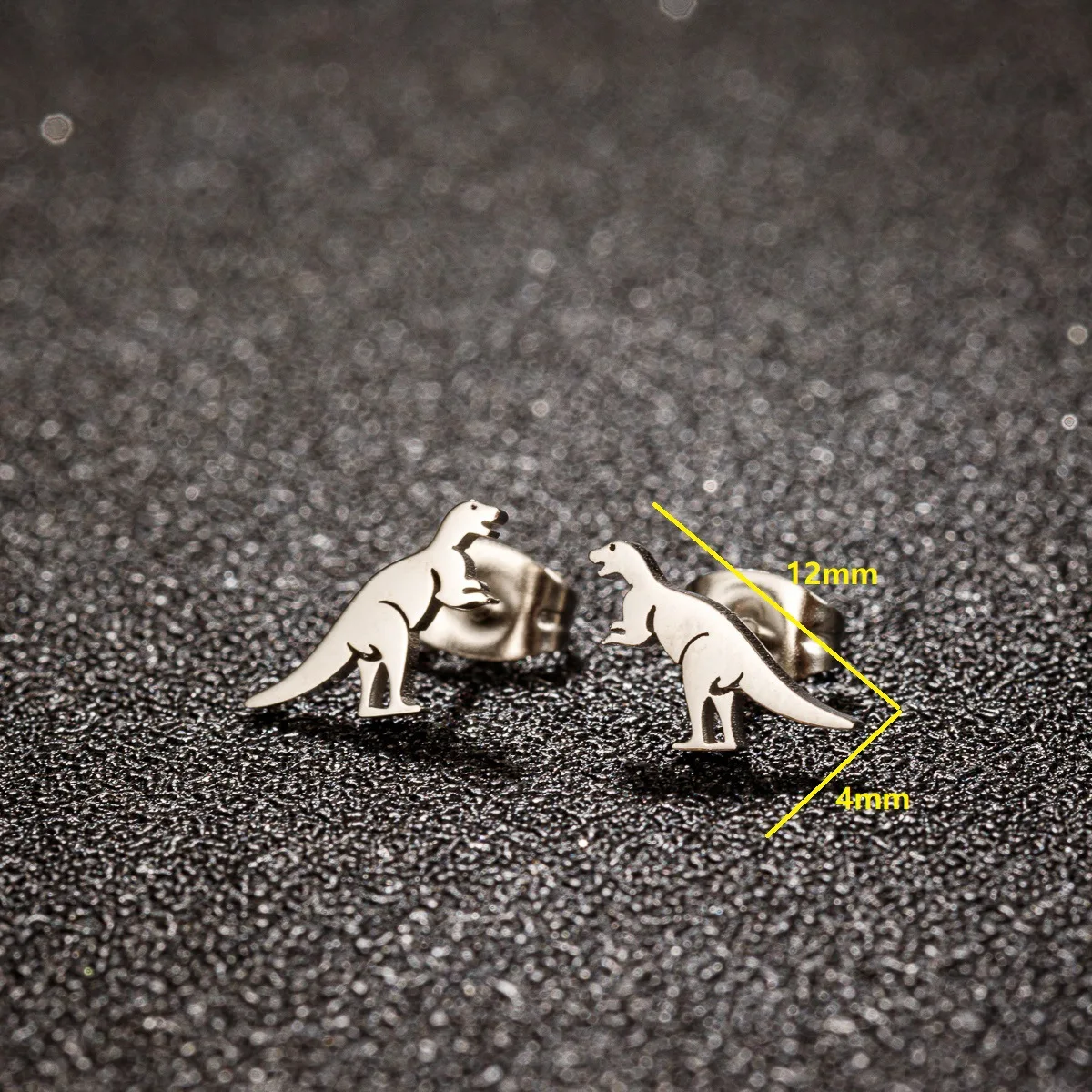 Cross-border earrings female Korean version cute little animal personalized dinosaur stud earrings cartoon mini glossy earrings