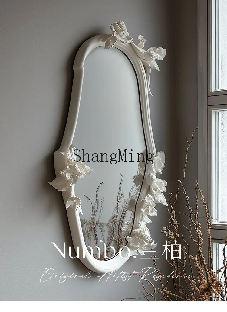 SM exquisite wall-mounted dressing retro carved full-body cream wind fitting mirror floor-to-ceiling at the entrance