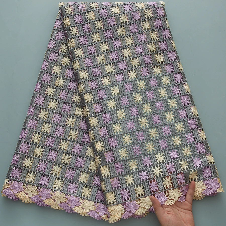 Vintage afrikanischer Guipure-Schnur-Spitzenstoff, Blumenmuster, mehrfarbig, lila, beige, Spitzenstoff für Damen-Hochzeitskleid