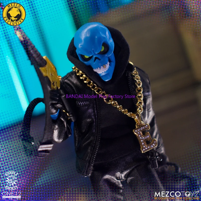 

In Stock100%Original Mezco One:12 Collective Cuzin Eddi Eddi and Bella 4eva Edition Figures Action Collection Model Toys