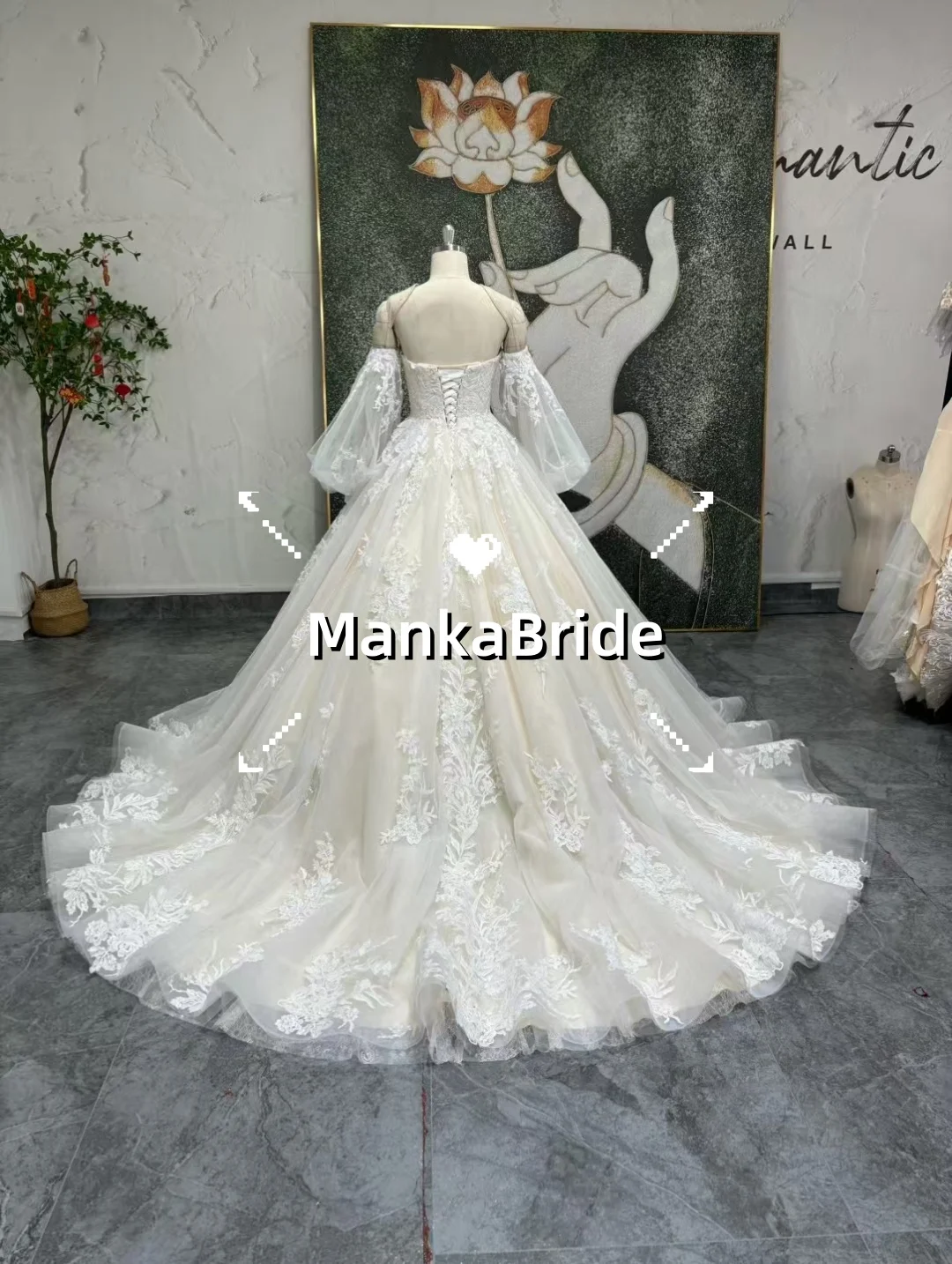 Vestidos de Noiva Ball Gown Sweetheart Appliques Princess Lace Wedding Dress with Detachable Sleeves