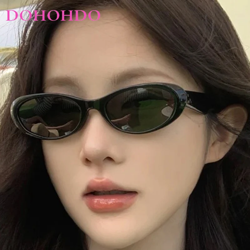 

Fashion Brand Designer Y2K Small Oval Cat Eye Frame Sunglasses For Women Men Sunglasses Summer Traveling Driving Shades UV400