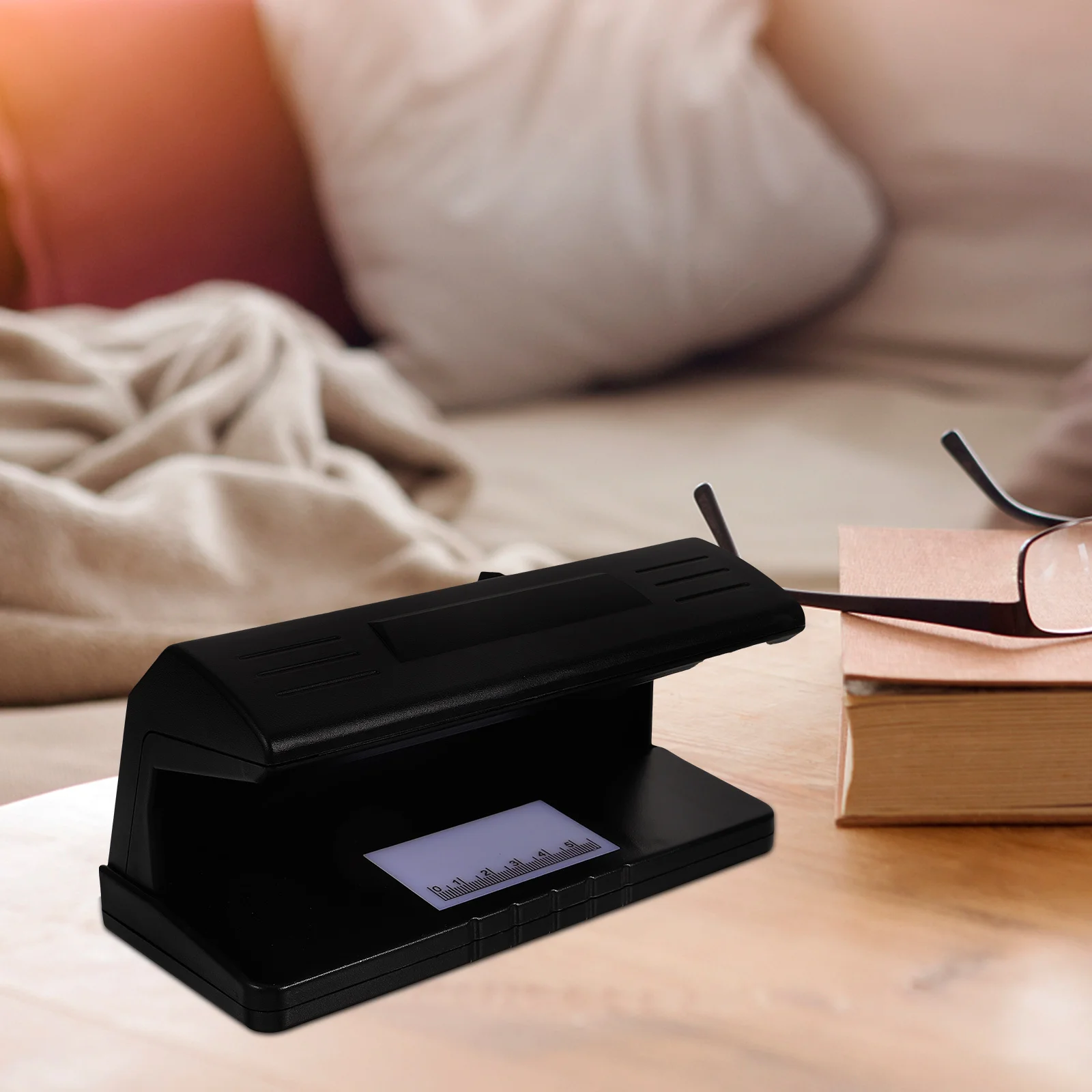 

Portable Money Uv Cash Counterfeit Bill Checker Small Currency For Travel Daily Use Office Bank Counter Fake