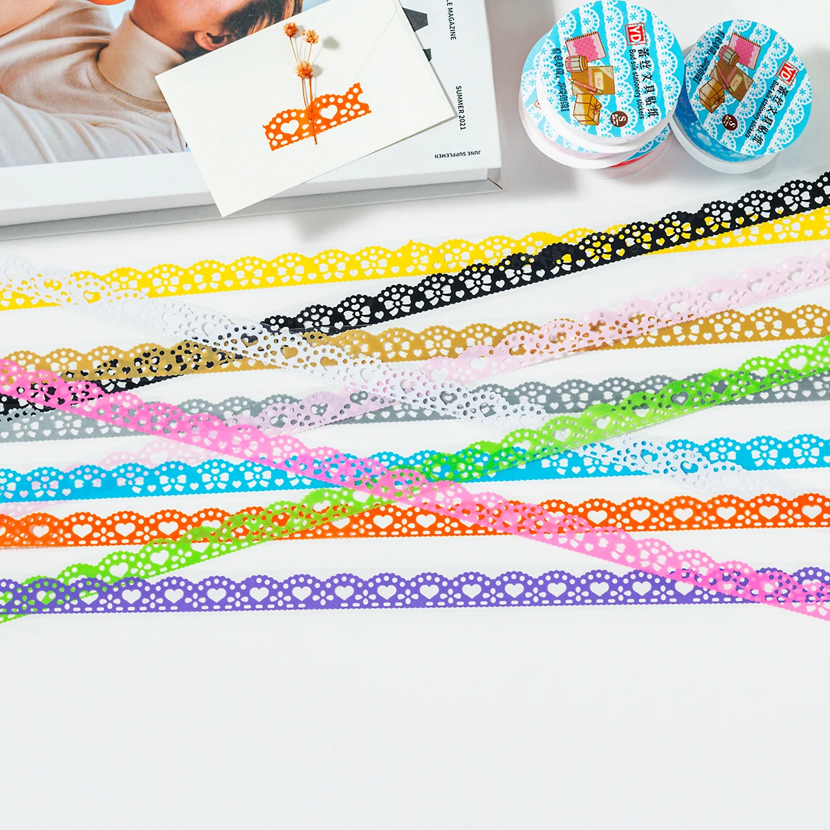 1 ロールのクリエイティブなレーススタイルの PET 防水素材テープ、DIY クリップブックやギフトボックスに適しており、ファッショナブルで美しいです。