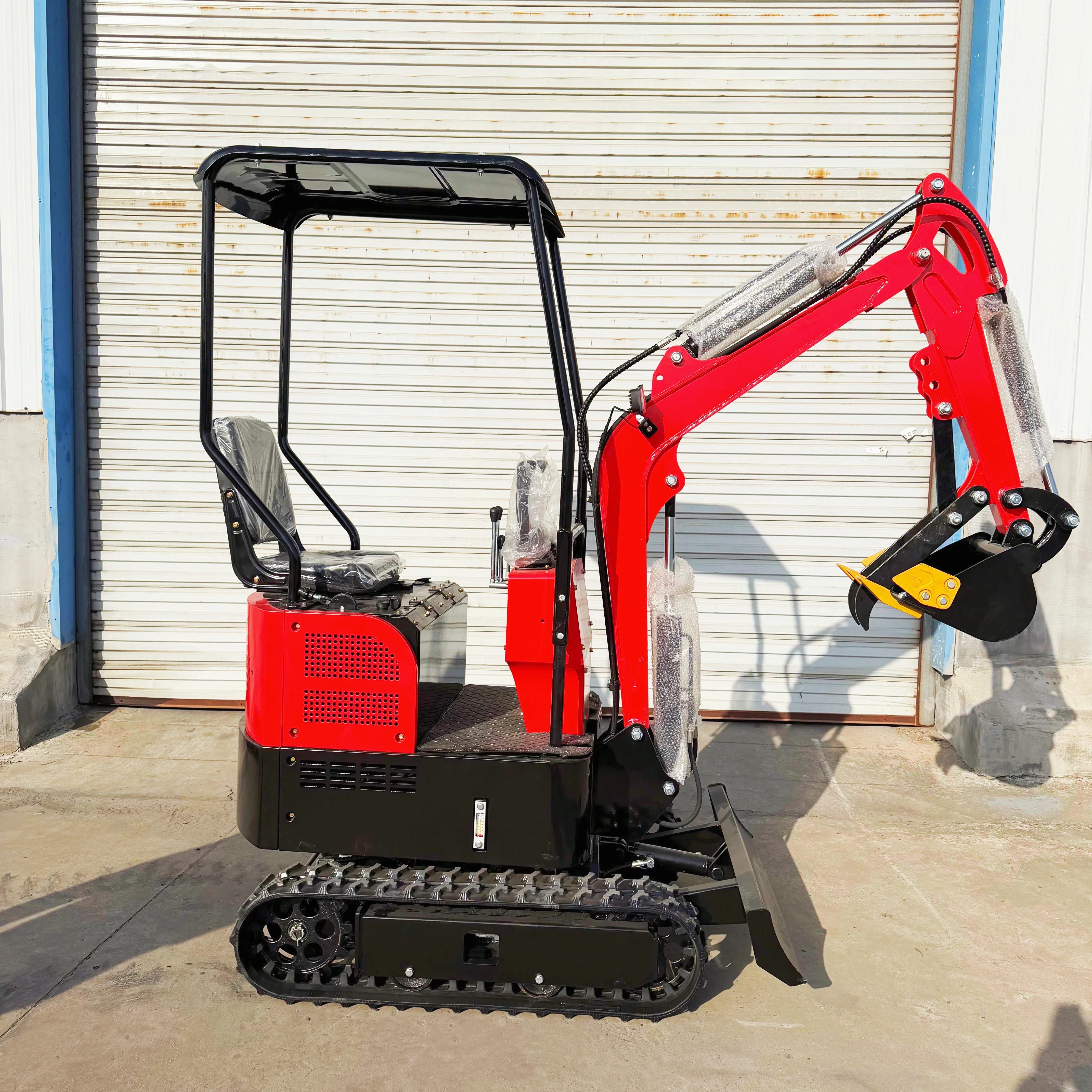 Customized 1.2 Ton Mini Excavator 1200kg Small Crawler Excavator Compact Hydraulic Mini Digger for Municipal Pipeline Trenching