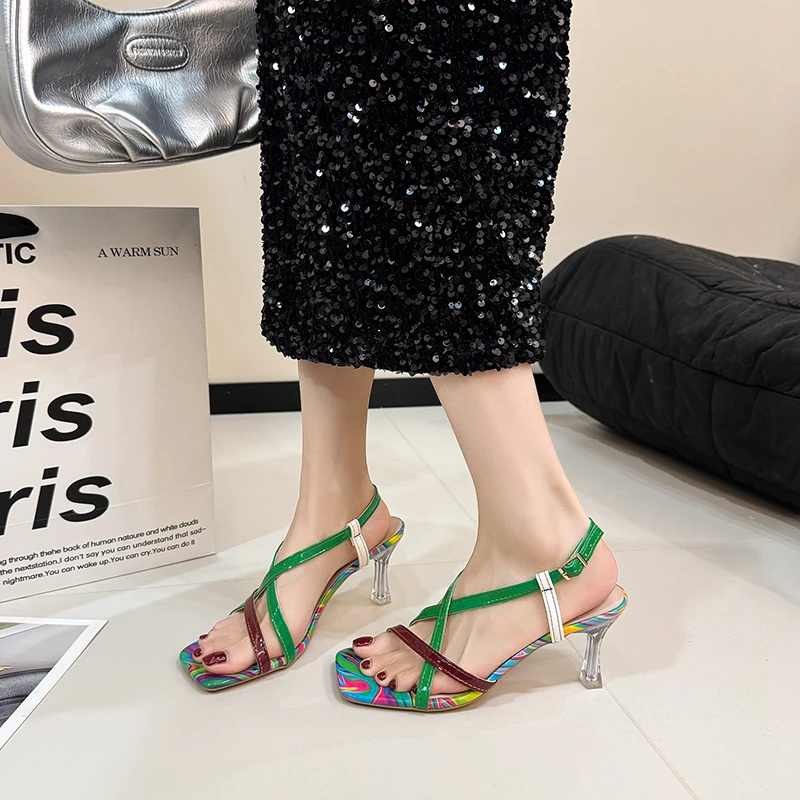 

Модные дизайнерские сандалии Liyke в богемном стиле с цветными камнями на ремешках, женские туфли на высоком каблуке с квадратным носком, летние туфли для вечеринок