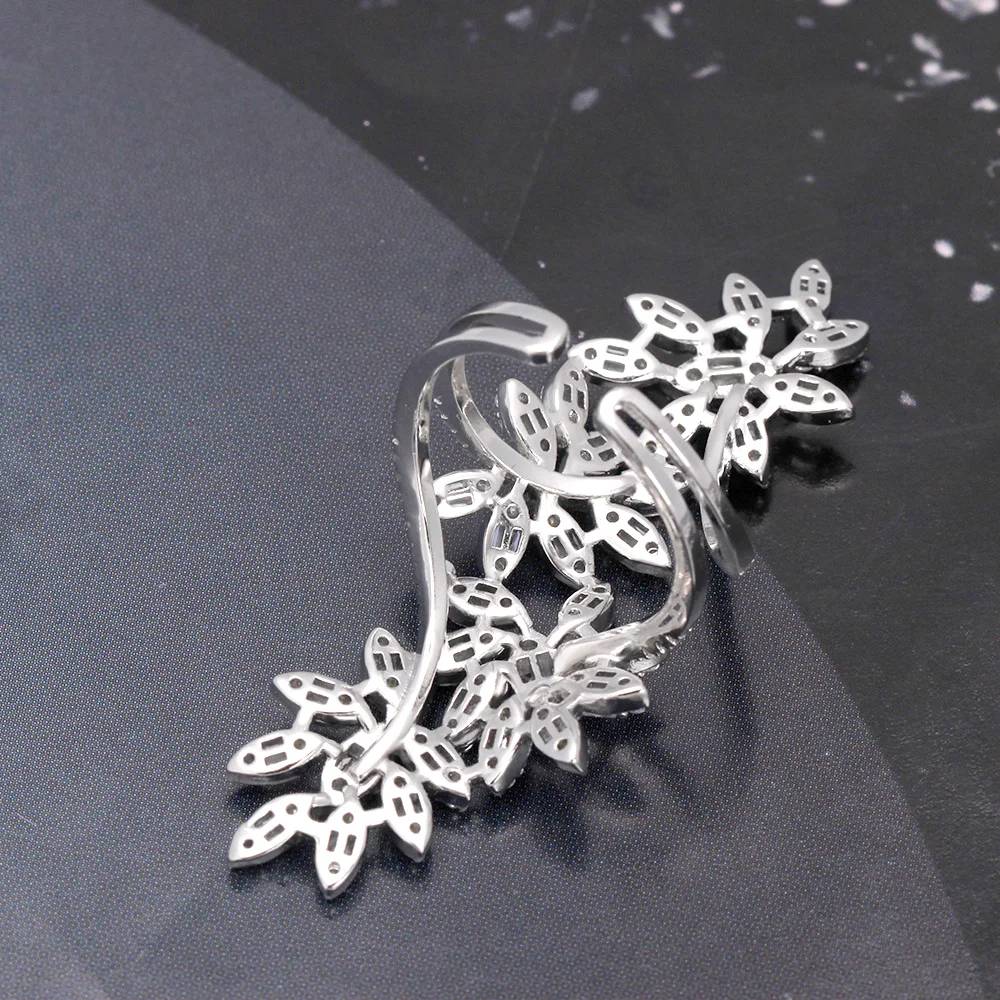 BrideTalk Hot Selling New Fashion Leaf Shape Flower Open Ring Women's Wedding Engagement Holiday Jewelry 2022