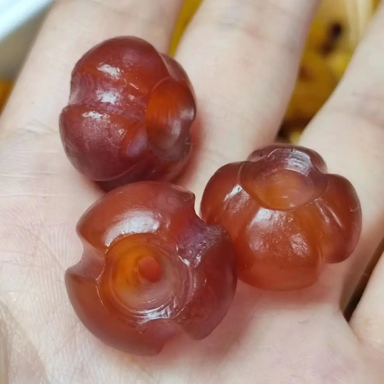 

20pcs/lot natural old red agate barrel beads carnelian Pumpkin beads Spaced beads Exquisite workmanship Ethnography wholesale