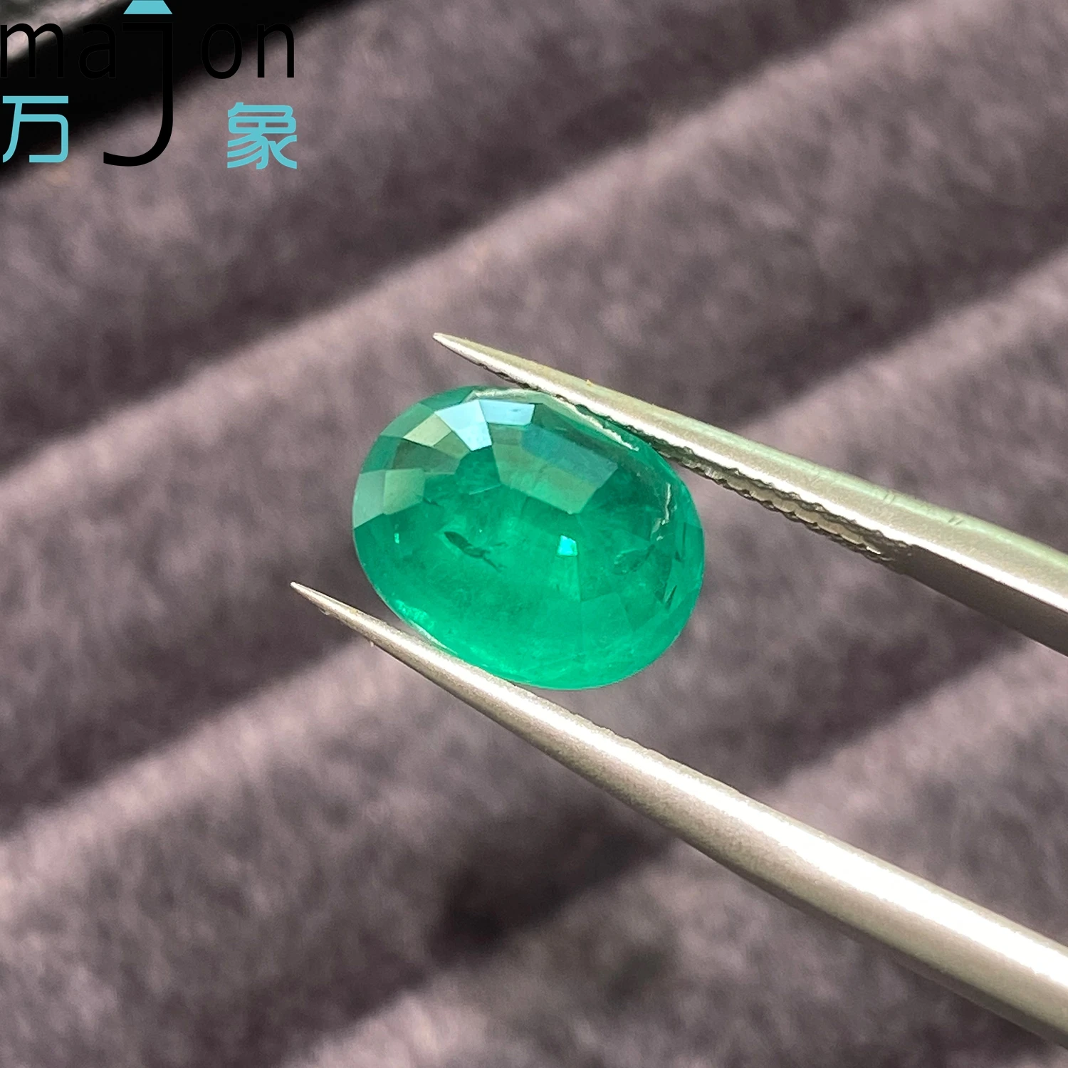 

2,7 карата овальной формы, выращенный в лаборатории изумруд, свободные драгоценные камни, синтетический изумруд Колумбии с сертификатом AGL для ювелирных изделий